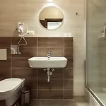 Hotel Old Town Trio 3*
