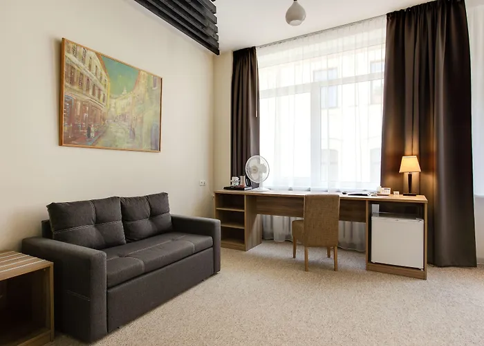 Hotel Old Town Trio 3*