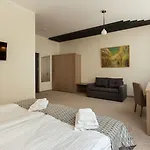 オールド タウン トリオ 3* ヴィリニュス