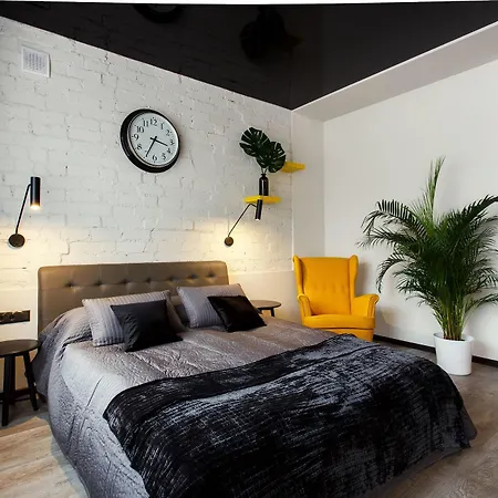 Old Town Trio Отель Вильнюс