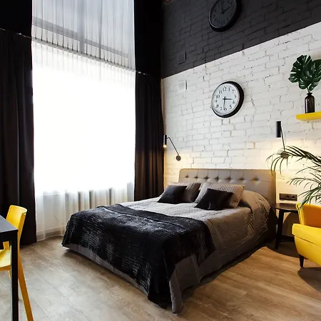 Old Town Trio Отель