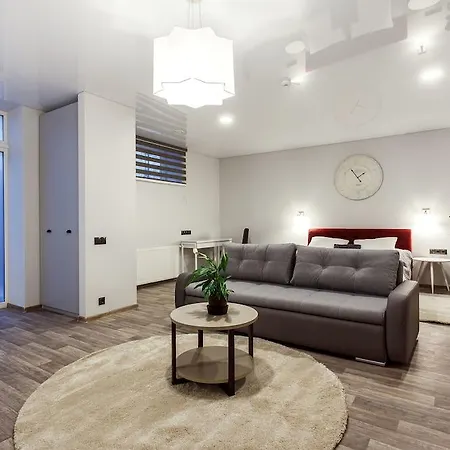 Old Town Trio Отель Вильнюс