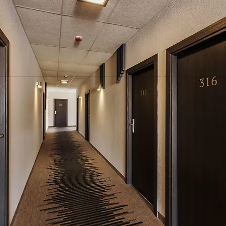 Old Town Trio Отель Вильнюс